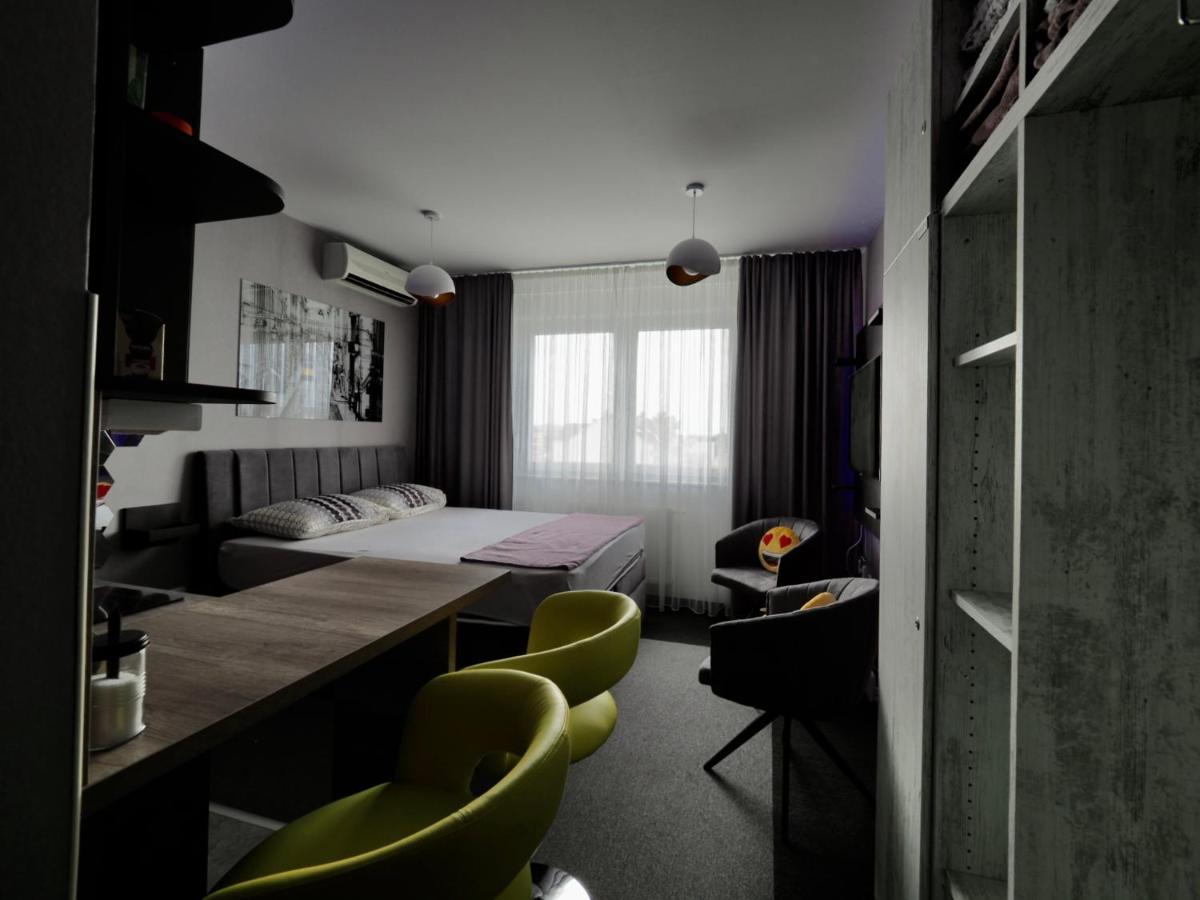 ORION OSIJEK-Studio Apartment Exterior foto