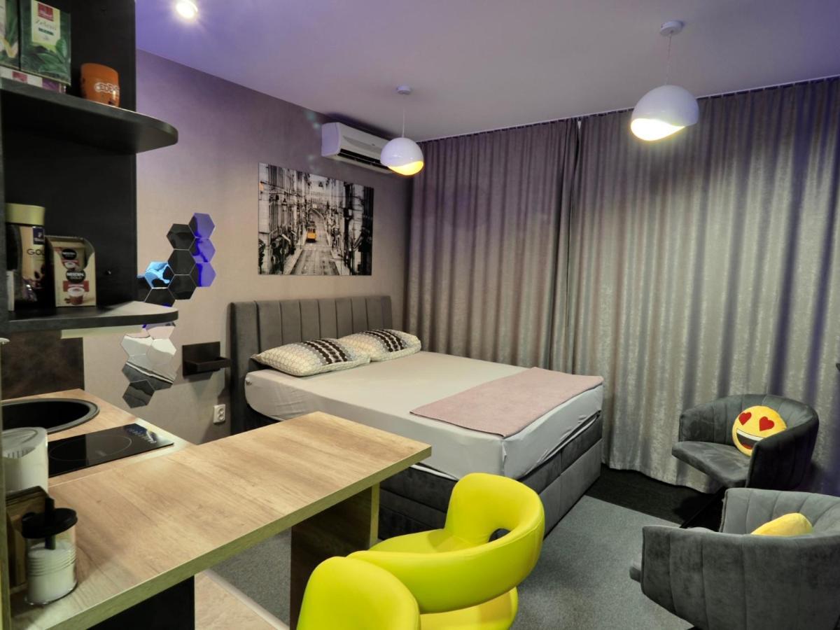 ORION OSIJEK-Studio Apartment Exterior foto