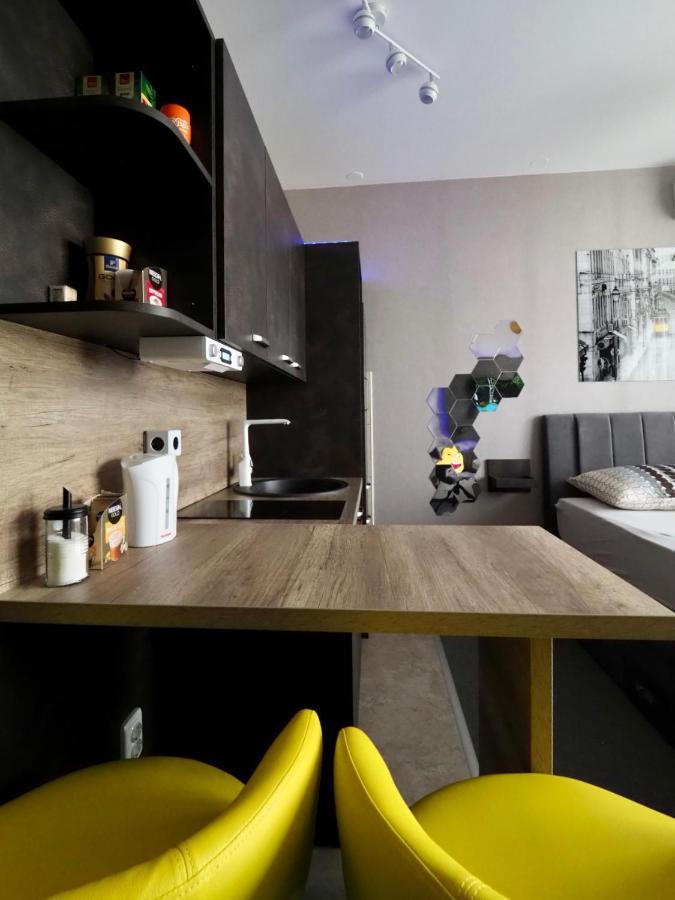 ORION OSIJEK-Studio Apartment Exterior foto